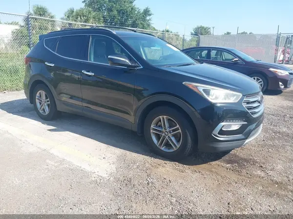 5XYZU3LB6JG563110 2018 HYUNDAI SANTA FE - Image 1