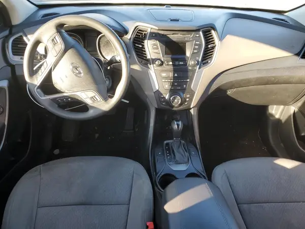 5XYZU3LB7GG334041 2016 HYUNDAI SANTA FE - Image 8