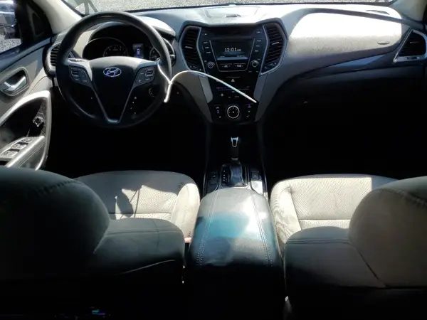 5XYZU3LB7GG356556 2016 HYUNDAI SANTA FE - Image 8