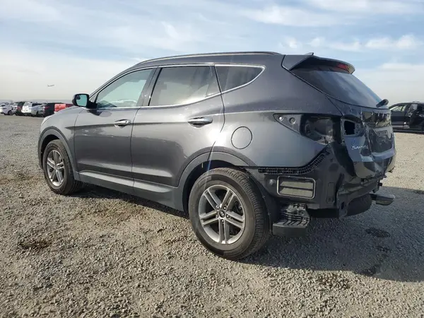 5XYZU3LB7HG386030 2017 HYUNDAI SANTA FE - Image 2