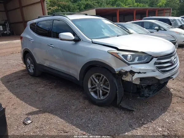 5XYZU3LB7HG402601 2017 HYUNDAI SANTA FE - Image 1