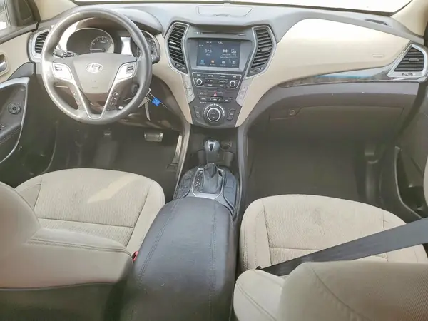 5XYZU3LB7HG408687 2017 HYUNDAI SANTA FE - Image 8