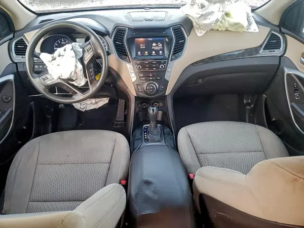 5XYZU3LB7HG416577 2017 HYUNDAI SANTA FE - Image 8