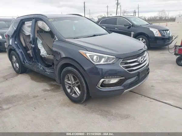 5XYZU3LB7HG421164 2017 HYUNDAI SANTA FE - Image 1