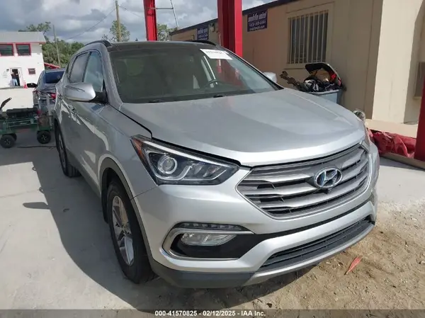 5XYZU3LB7HG425313 2017 HYUNDAI SANTA FE - Image 1