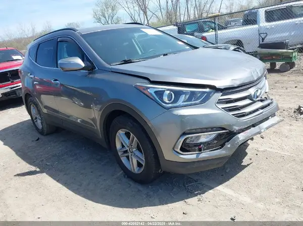5XYZU3LB7JG514059 2018 HYUNDAI SANTA FE - Image 1