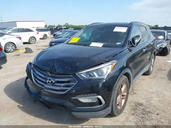 5XYZU3LB7JG524994 2018 HYUNDAI SANTA FE - Image 2