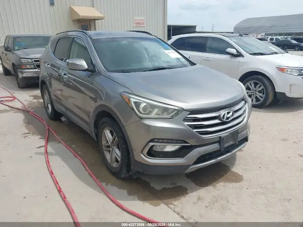 5XYZU3LB7JG529287 2018 HYUNDAI SANTA FE - Image 1