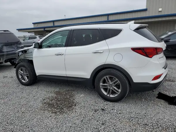 5XYZU3LB7JG531265 2018 HYUNDAI SANTA FE - Image 2