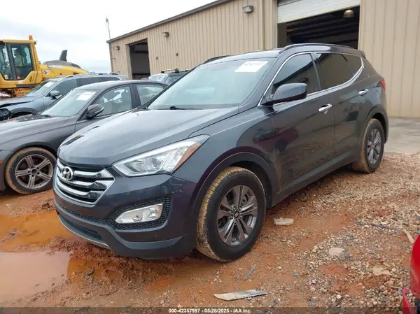 5XYZU3LB8GG309973 2016 HYUNDAI SANTA FE - Image 2