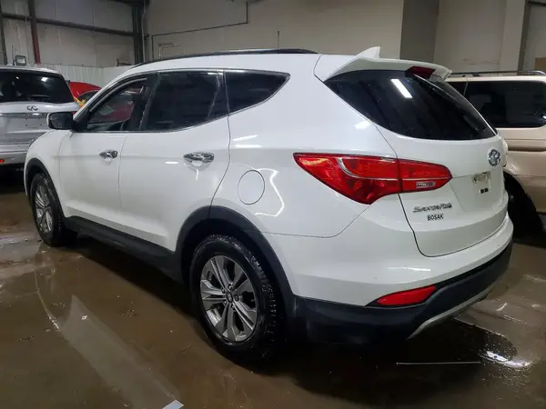 5XYZU3LB8GG341614 2016 HYUNDAI SANTA FE - Image 2