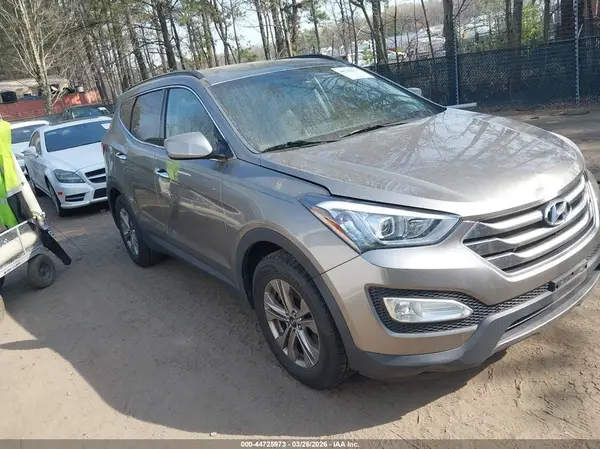 5XYZU3LB8GG365430 2016 HYUNDAI SANTA FE - Image 1