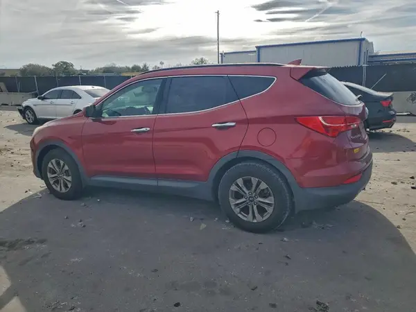 5XYZU3LB8GG366299 2016 HYUNDAI SANTA FE - Image 2