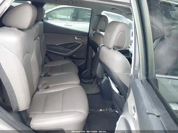 5XYZU3LB8GG374578 2016 HYUNDAI SANTA FE - Image 8