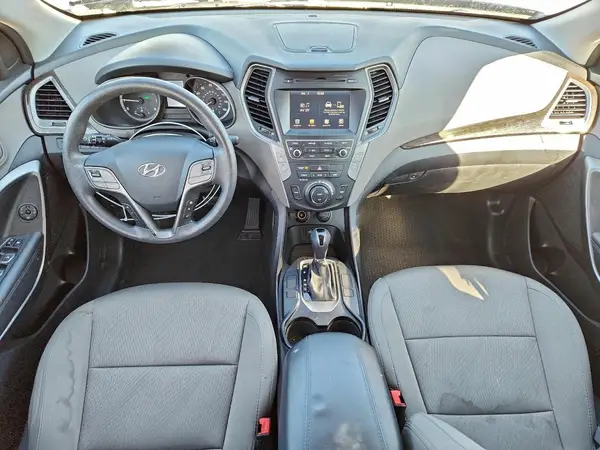5XYZU3LB8HG390460 2017 HYUNDAI SANTA FE - Image 8
