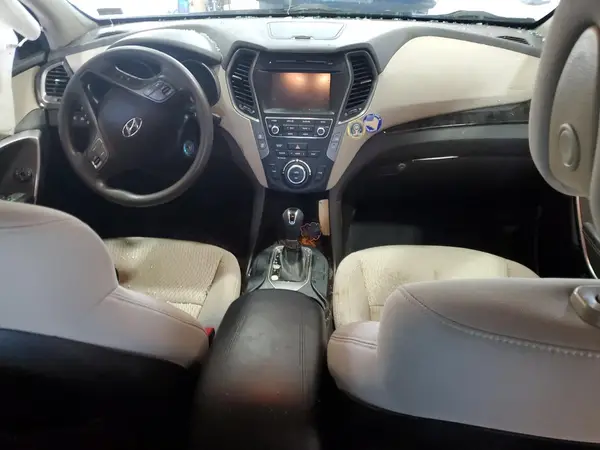 5XYZU3LB8HG400176 2017 HYUNDAI SANTA FE - Image 8