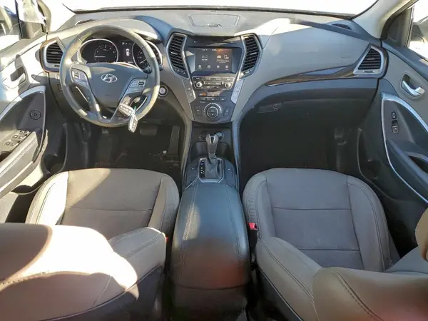 5XYZU3LB8HG406561 2017 HYUNDAI SANTA FE - Image 8