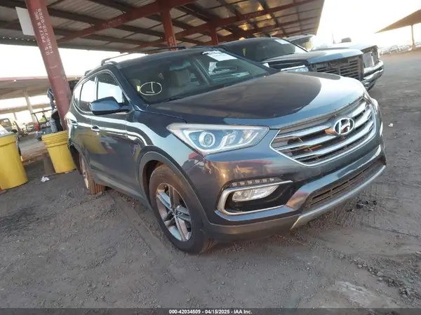 5XYZU3LB8HG408200 2017 HYUNDAI SANTA FE - Image 1