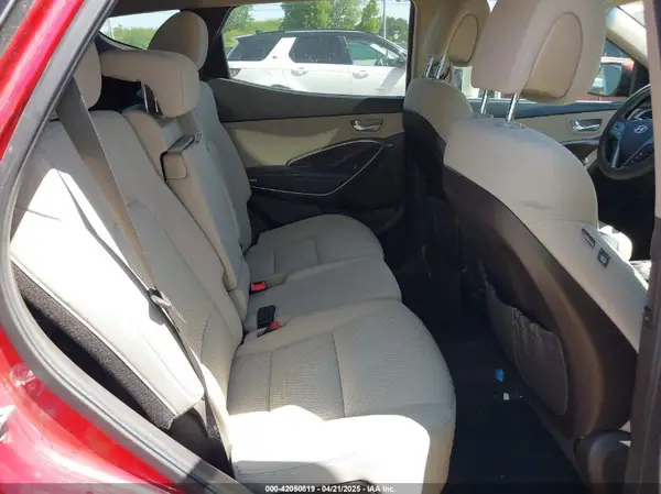 5XYZU3LB8HG430195 2017 HYUNDAI SANTA FE - Image 8