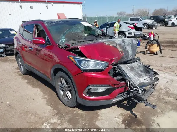 5XYZU3LB8HG434067 2017 HYUNDAI SANTA FE - Image 1