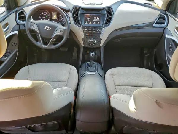 5XYZU3LB8HG464329 2017 HYUNDAI SANTA FE - Image 8