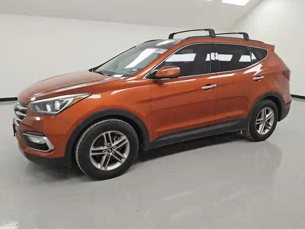 5XYZU3LB8HG479963 2017 HYUNDAI SANTA FE - Image 1