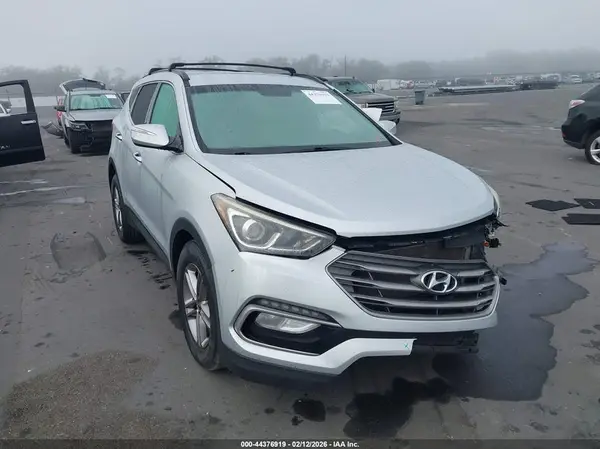 5XYZU3LB8HG491479 2017 HYUNDAI SANTA FE - Image 1