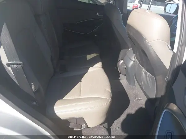 5XYZU3LB8JG518668 2018 HYUNDAI SANTA FE - Image 8