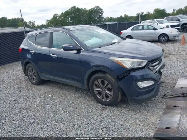 5XYZU3LB9GG313658 2016 HYUNDAI SANTA FE - Image 1