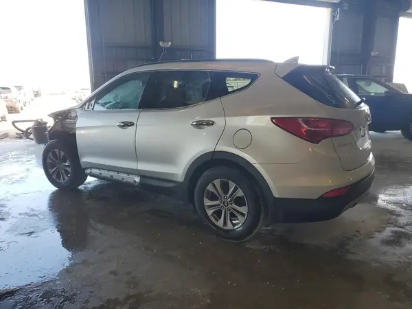 5XYZU3LB9GG333621 2016 HYUNDAI SANTA FE - Image 2