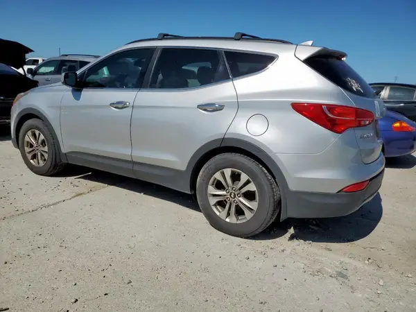 5XYZU3LB9GG341587 2016 HYUNDAI SANTA FE - Image 2