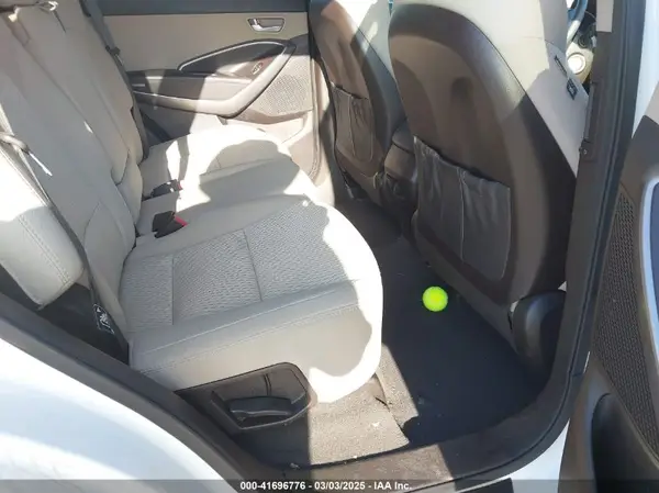 5XYZU3LB9GG357921 2016 HYUNDAI SANTA FE - Image 8
