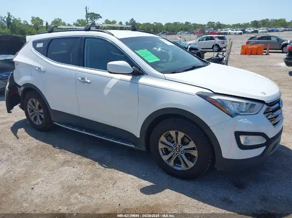5XYZU3LB9GG376498 2016 HYUNDAI SANTA FE - Image 1