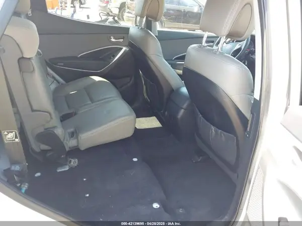 5XYZU3LB9GG376498 2016 HYUNDAI SANTA FE - Image 8