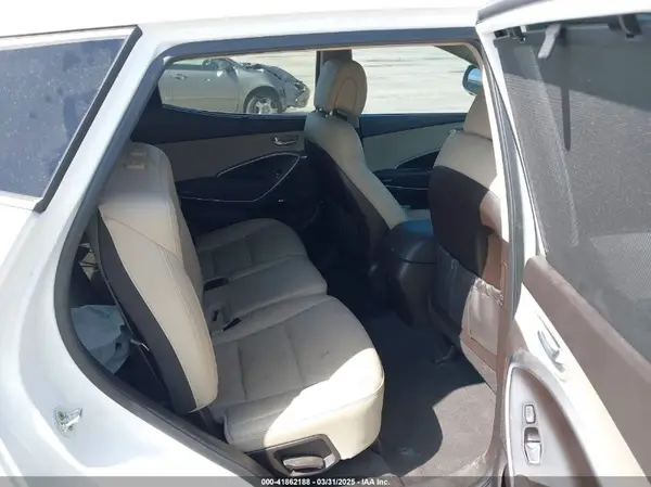 5XYZU3LB9HG399166 2017 HYUNDAI SANTA FE - Image 8