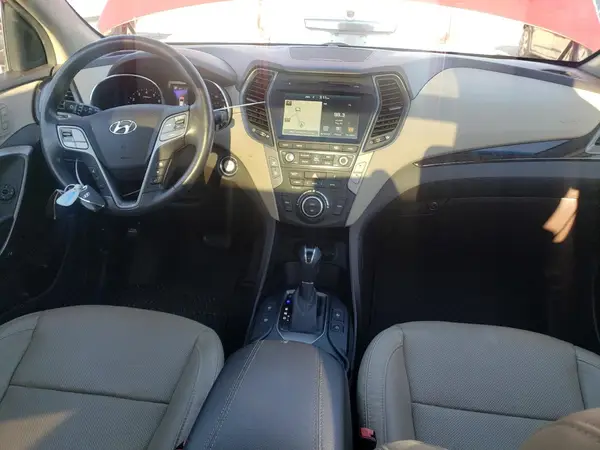 5XYZU3LB9HG407606 2017 HYUNDAI SANTA FE - Image 8