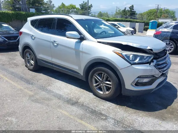 5XYZU3LB9HG417021 2017 HYUNDAI SANTA FE - Image 1