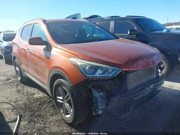 5XYZU3LB9HG448267 2017 HYUNDAI SANTA FE - Image 1