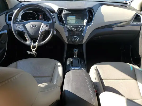 5XYZU3LB9HG448401 2017 HYUNDAI SANTA FE - Image 8