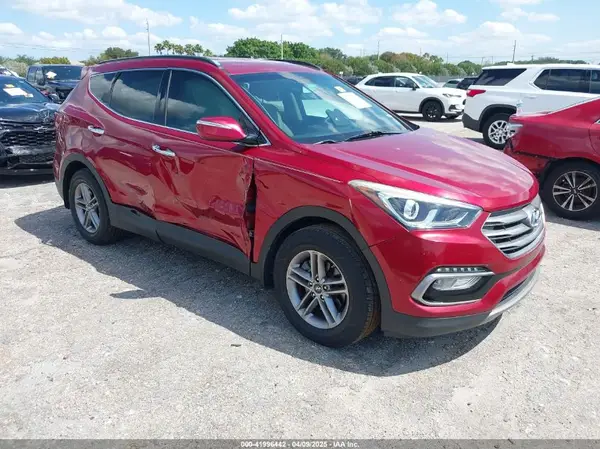 5XYZU3LB9JG504357 2018 HYUNDAI SANTA FE - Image 1
