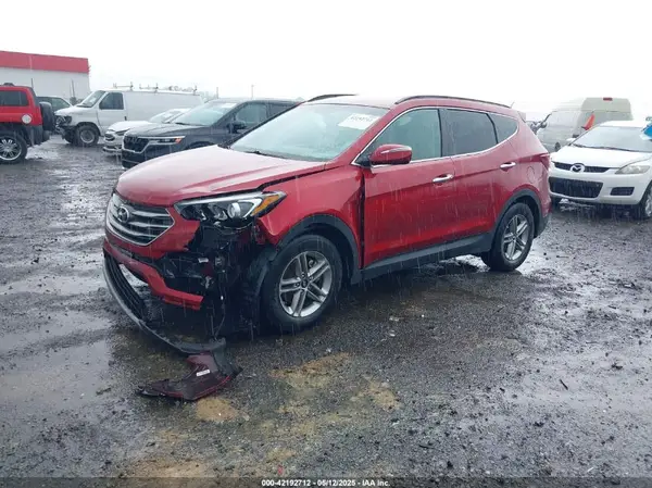 5XYZU3LB9JG504732 2018 HYUNDAI SANTA FE - Image 2