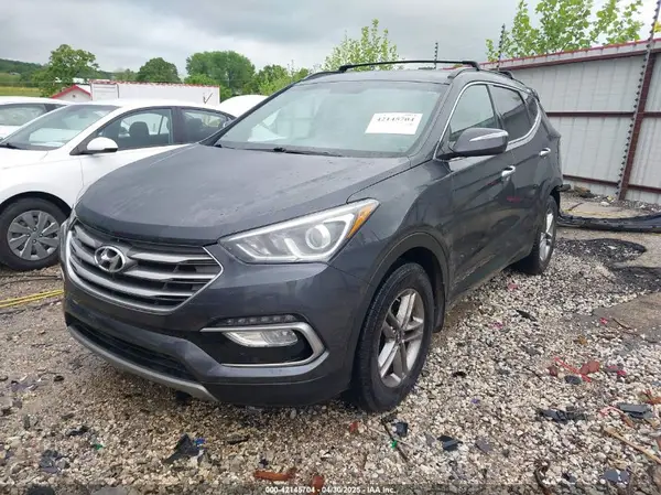 5XYZU3LB9JG507212 2018 HYUNDAI SANTA FE - Image 2