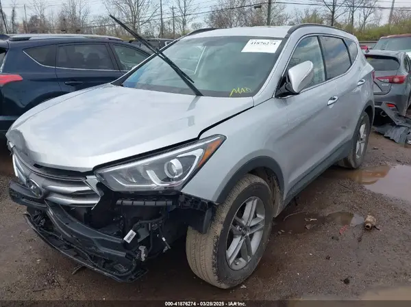 5XYZU3LB9JG545734 2018 HYUNDAI SANTA FE - Image 2