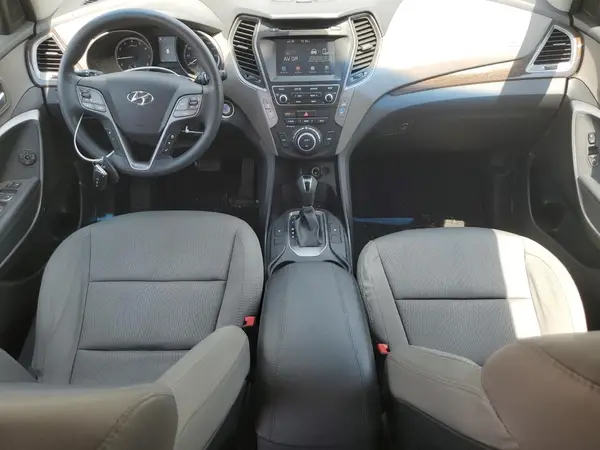 5XYZU3LB9JG563893 2018 HYUNDAI SANTA FE - Image 8