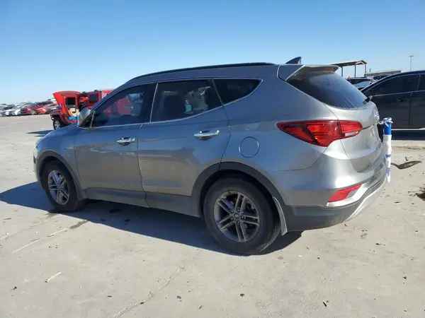 5XYZU3LBXHG413348 2017 HYUNDAI SANTA FE - Image 2