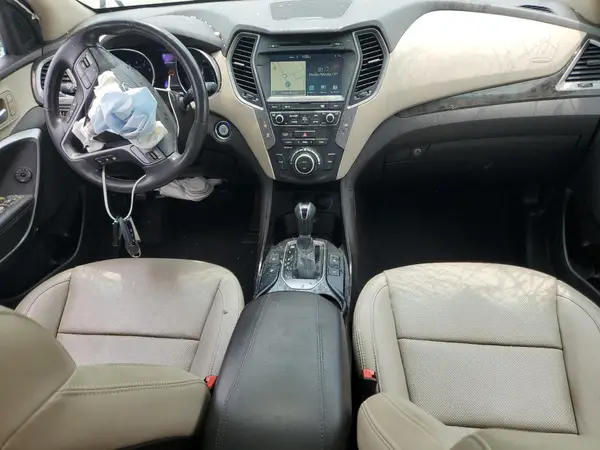 5XYZU3LBXHG415701 2017 HYUNDAI SANTA FE - Image 8