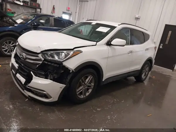 5XYZU3LBXHG444308 2017 HYUNDAI SANTA FE - Image 2