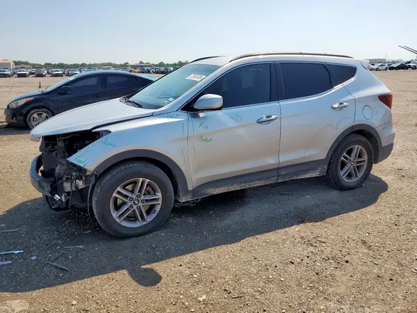 5XYZU3LBXHG445331 2017 HYUNDAI SANTA FE - Image 1