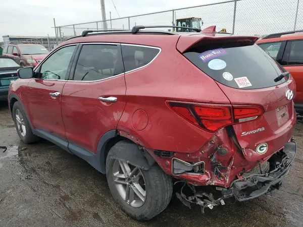 5XYZU3LBXHG446219 2017 HYUNDAI SANTA FE - Image 2
