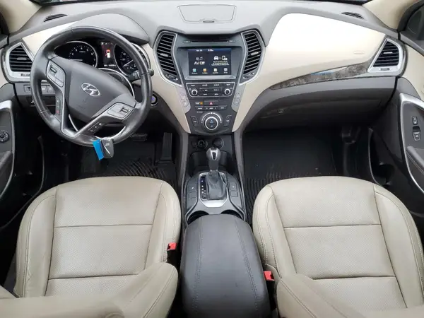 5XYZU3LBXHG446219 2017 HYUNDAI SANTA FE - Image 8